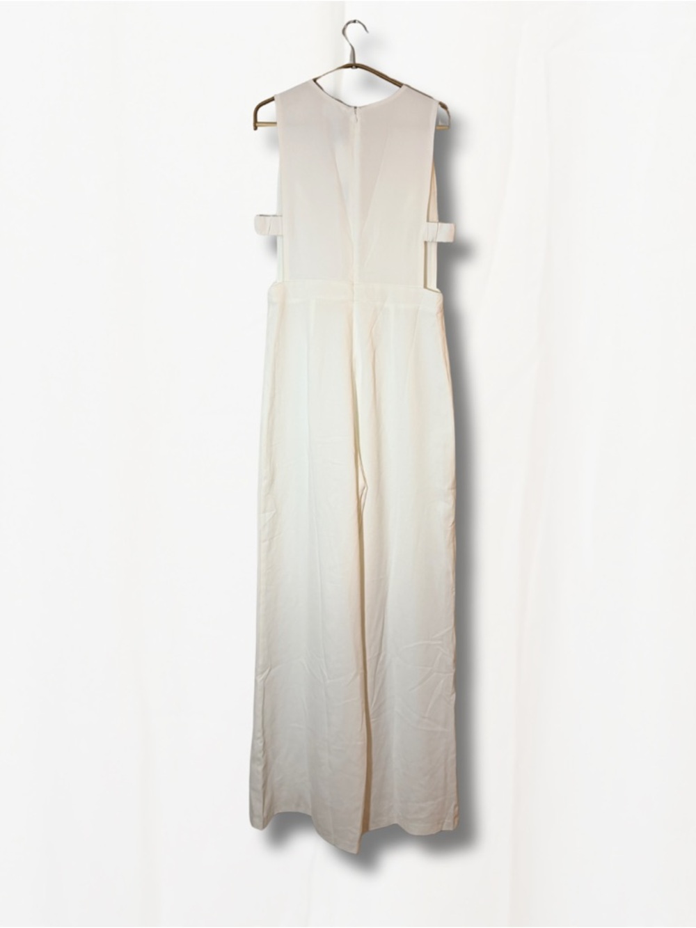 Sugarlips Cream Deep-V Wide Leg Jumpsuit - Picture 2 of 4